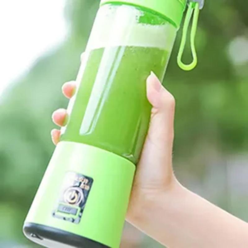 Portable Mini  USB Rechargeable Juicer Blender 4 Blades Electric Blender